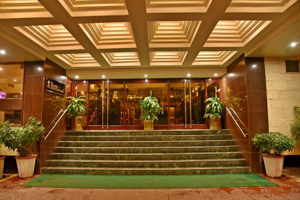 Hotel Poonja International Mangalore Exterior foto